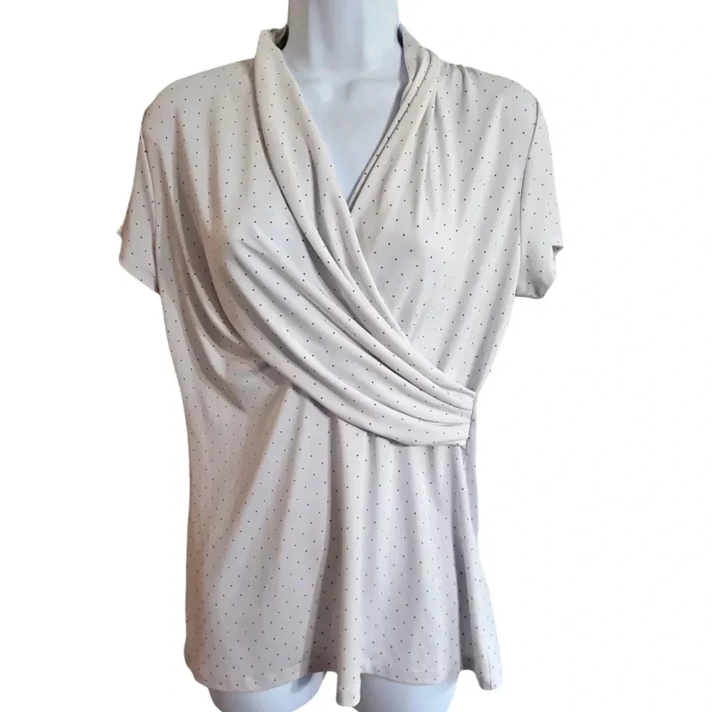 DKNY Medium White Black Polka Dot Faux Wrap Blouse Stretch Workwear Classic Y2K - Picture 2 of 8